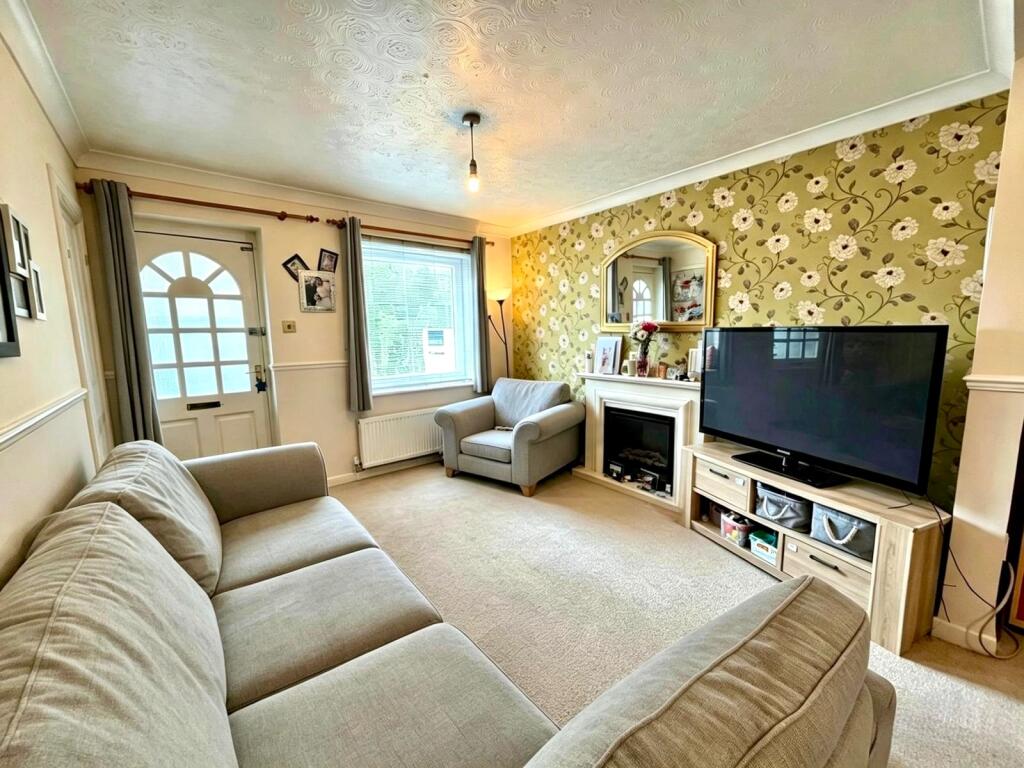 Francomes, Haydon Wick, Swindon photo 2