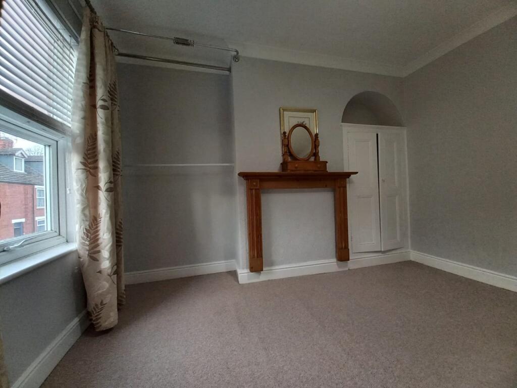 House in Nottingham - View 5