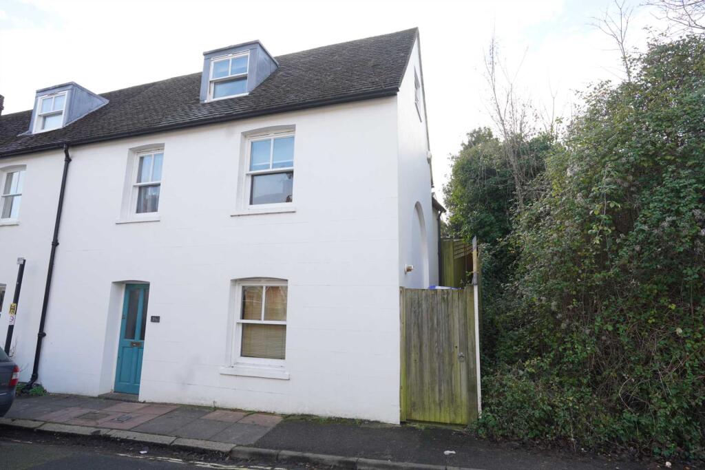 De Montfort Road, Lewes