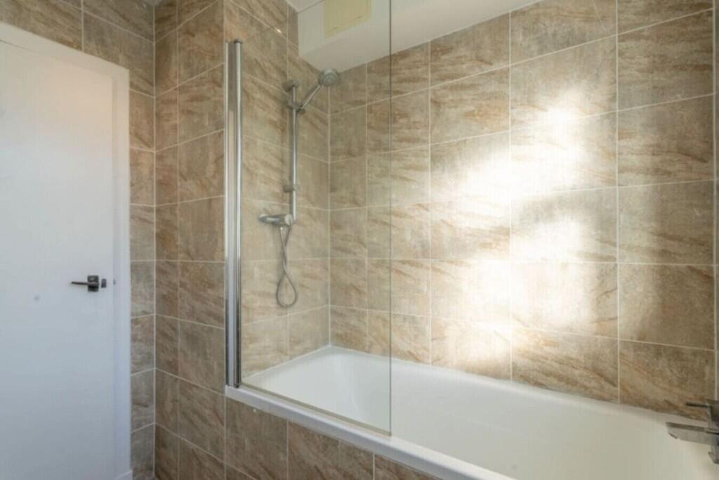 Additional image 11 of Great Western Road, Aberdeen, Aberdeenshire, AB10