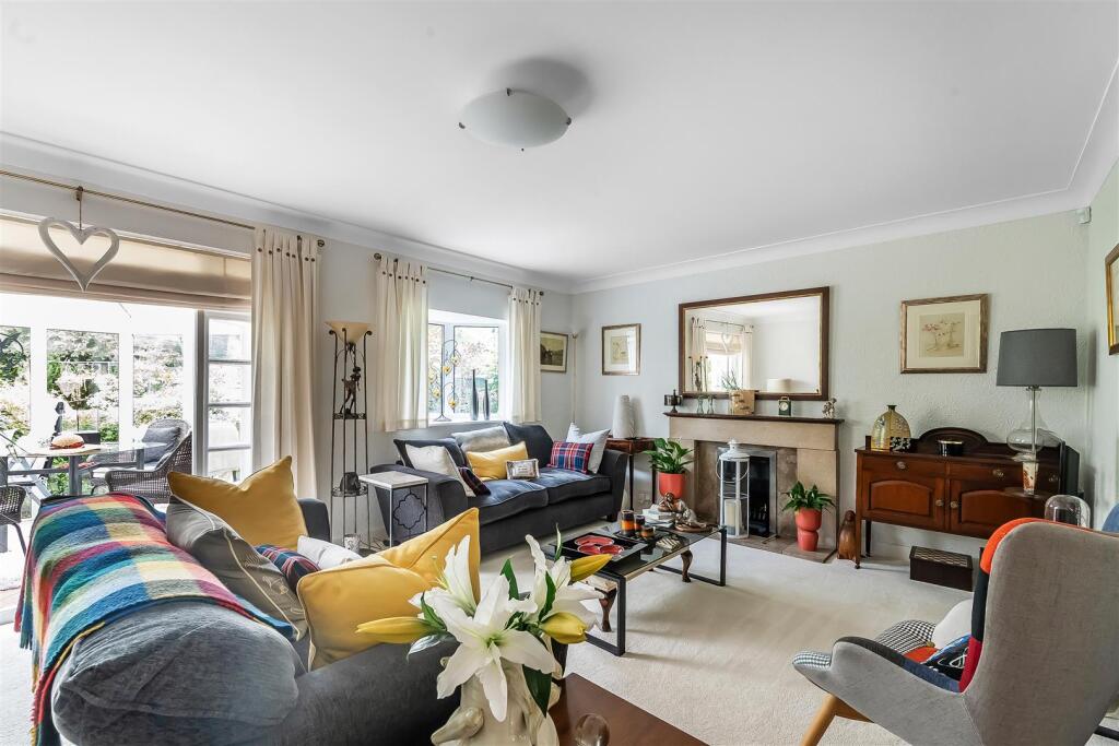 House in Epsom and Ewell, Stoneleigh - View 5