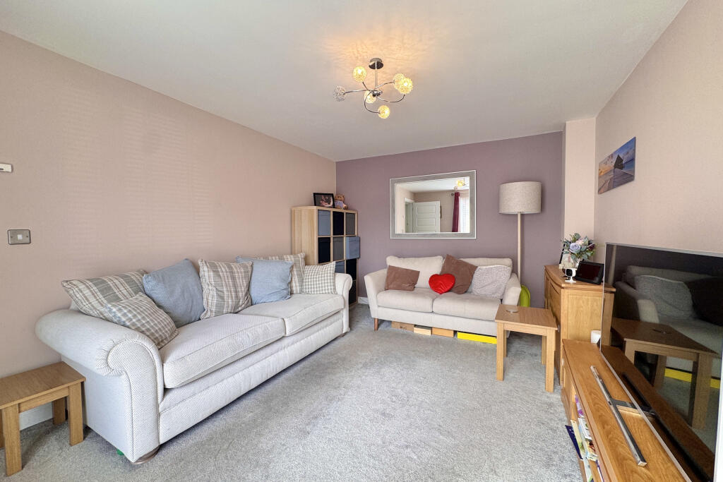 Baruc Way, Barry, Vale Of Glamorgan photo 4