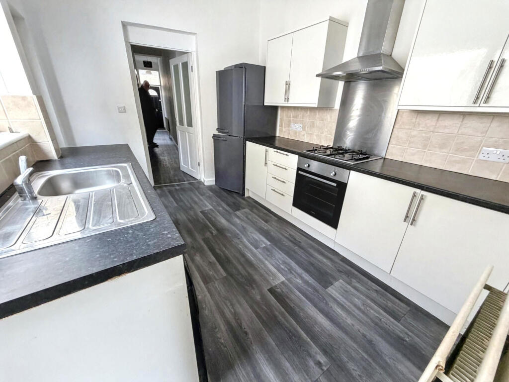 Apartment in North Tyneside, Preston - View 5