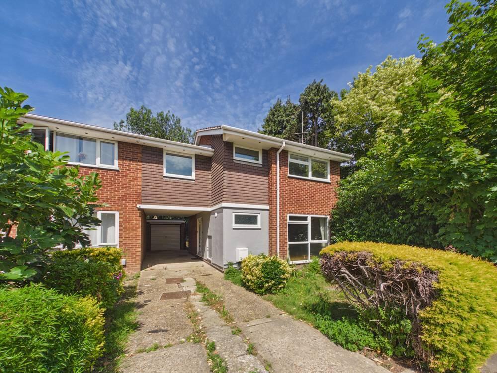 Main image of property: Bridgefield Close, Colchester, Essex, CO4