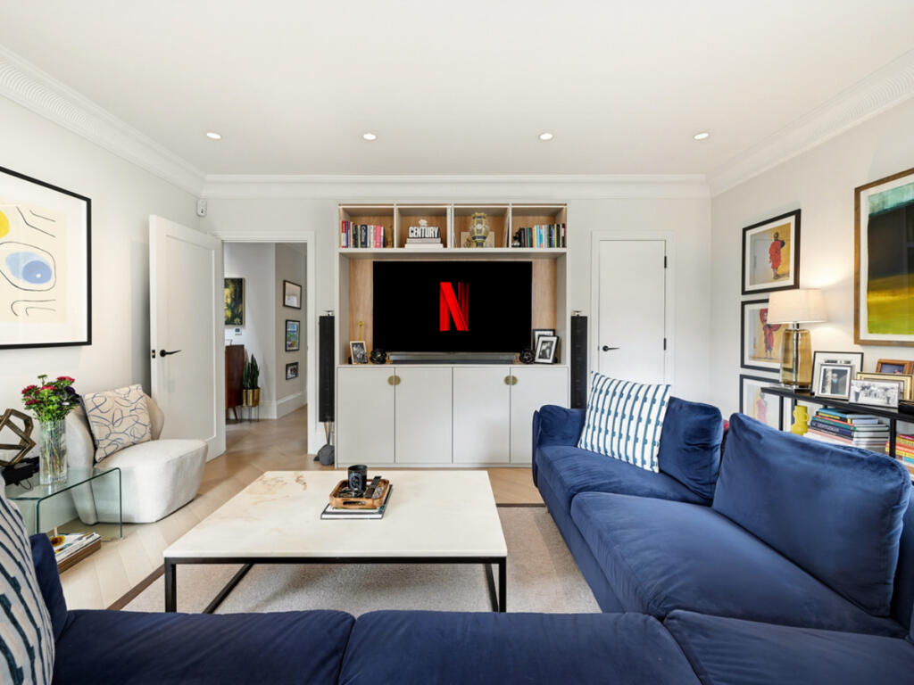 House in London - View 3