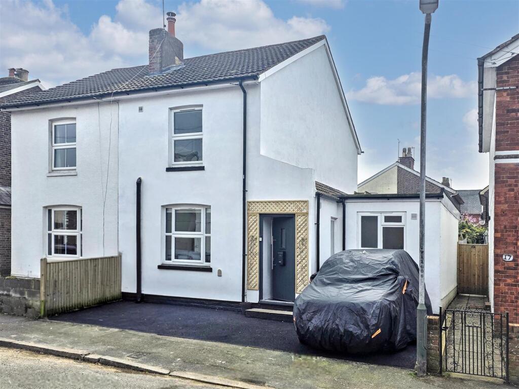 Main image of property: Western Road, Southborough, Tunbridge Wells