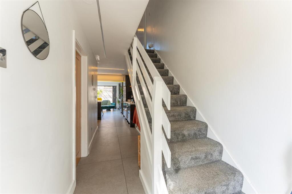 House in Northampton - View 5