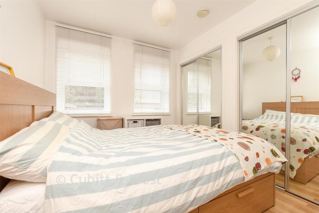 Croydon Road, Caterham, Surrey - View 3