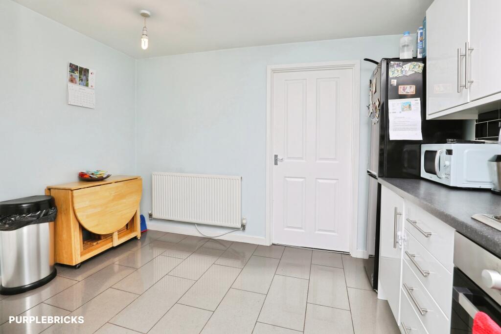 House in Sefton, Liverpool City Region - View 3