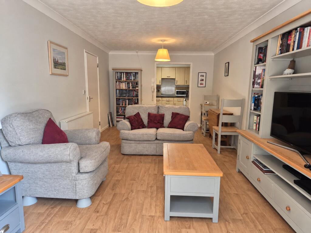 Apartment in London, High Barnet - View 4