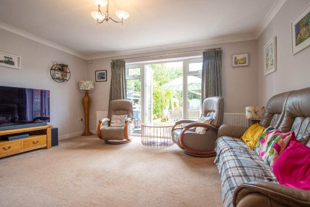 House in King's Lynn and West Norfolk, Dersingham - View 4