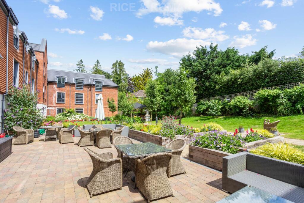 Main image of property: Birch Place, Crowthorne