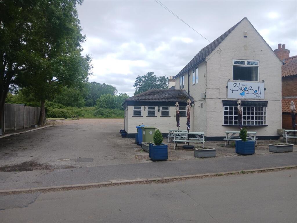 Main image of property: Public House, East Drayton, Retford