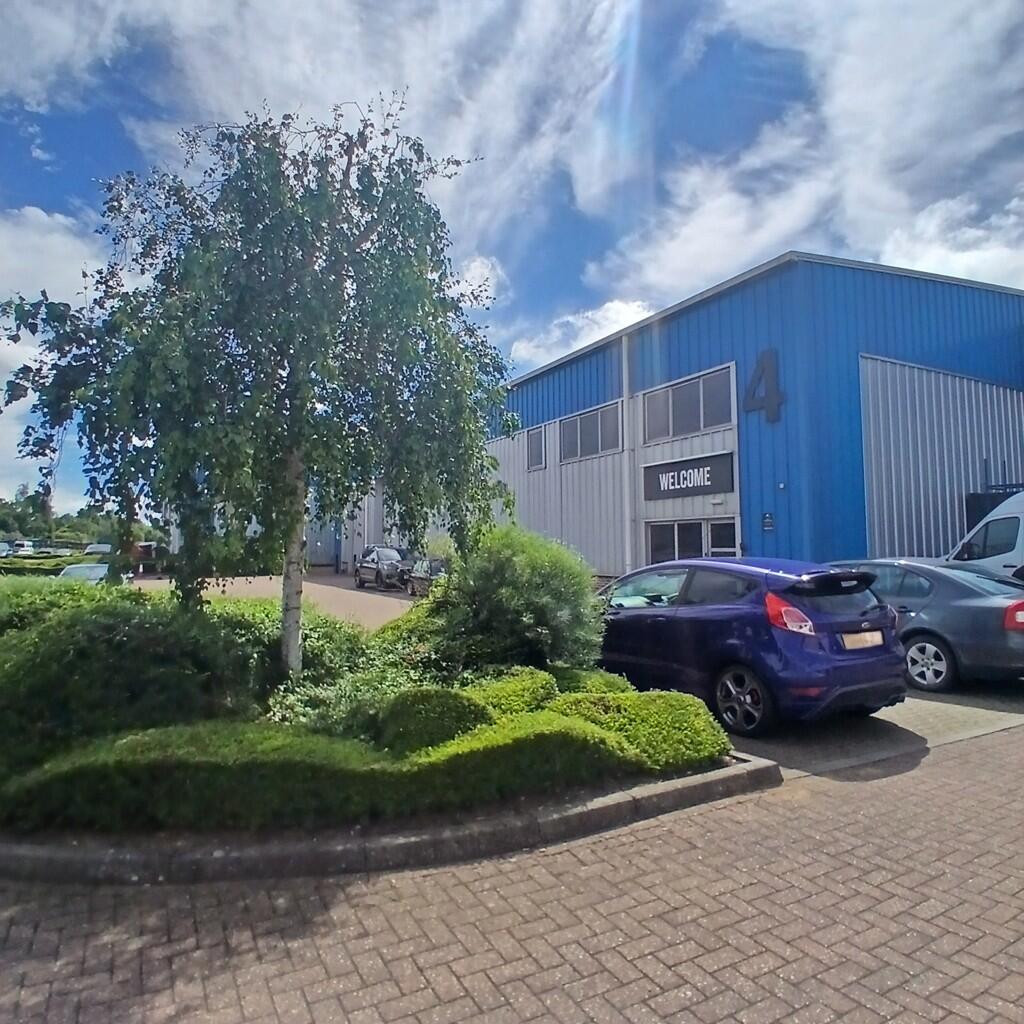 Photo 12