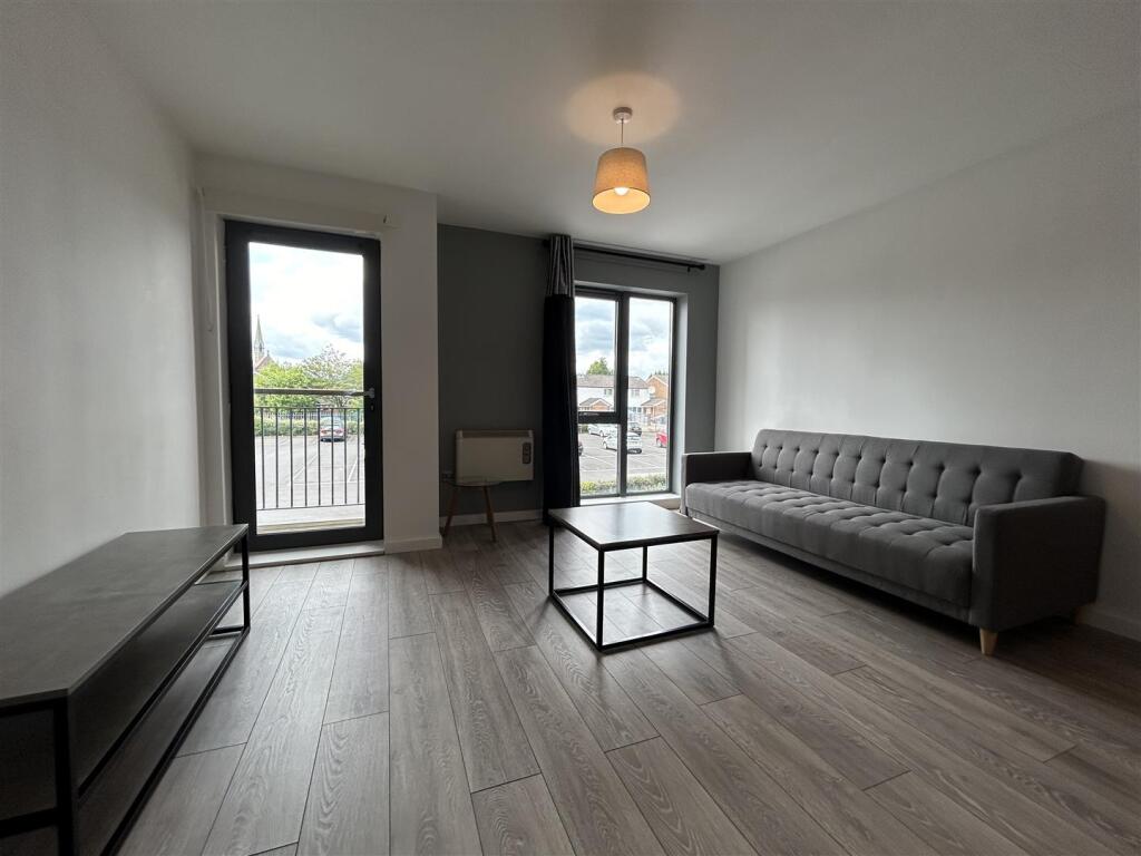 Apartment in Manchester - View 3