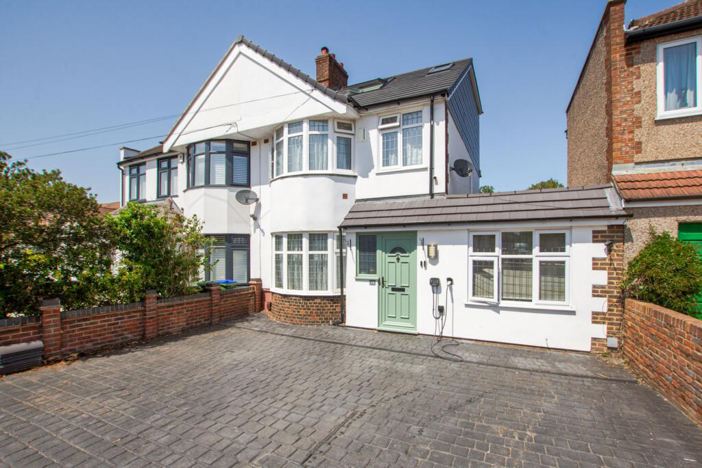 Main image of property: Carisbrooke Avenue, Bexley, DA5