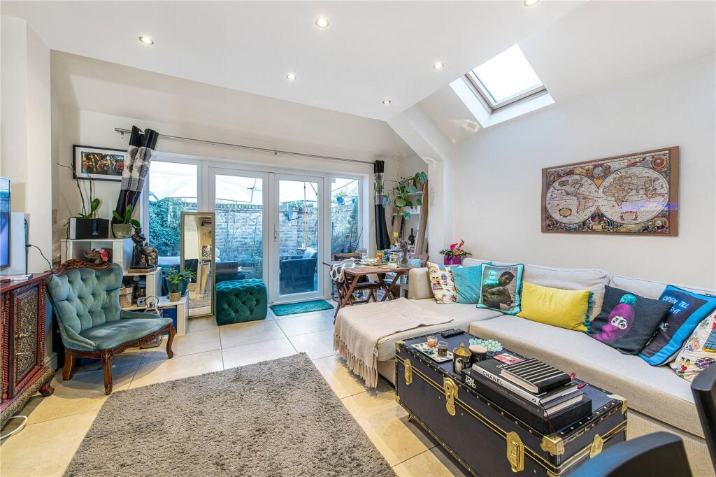 Main image of property: Byam Street, London, SW6