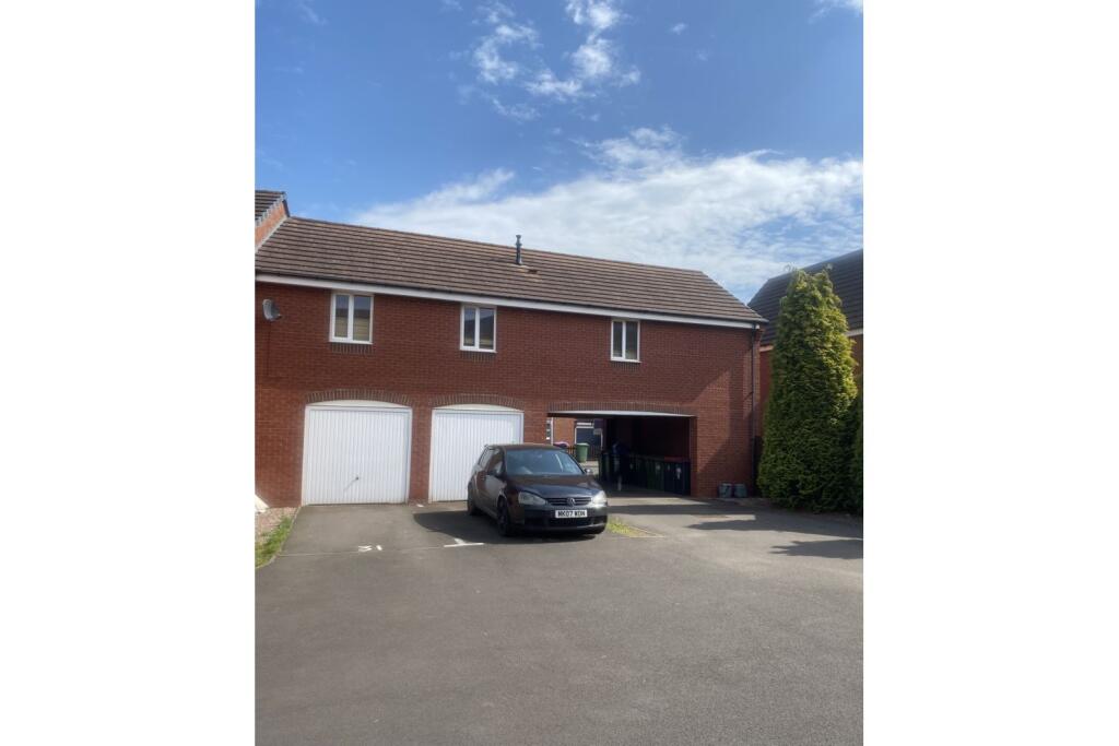Oakworth Close, Telford, TF1 photo 3