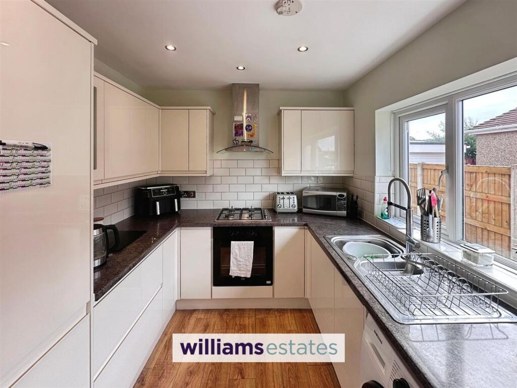 Marion Road, Prestatyn, LL19 - View 3