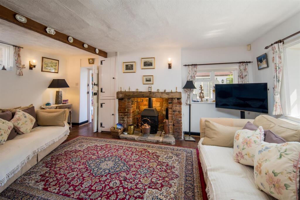Carisbrooke, Isle of Wight - View 6