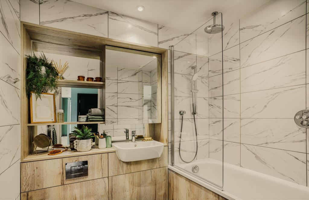 Main image of property: Smugglers Way, London, SW18