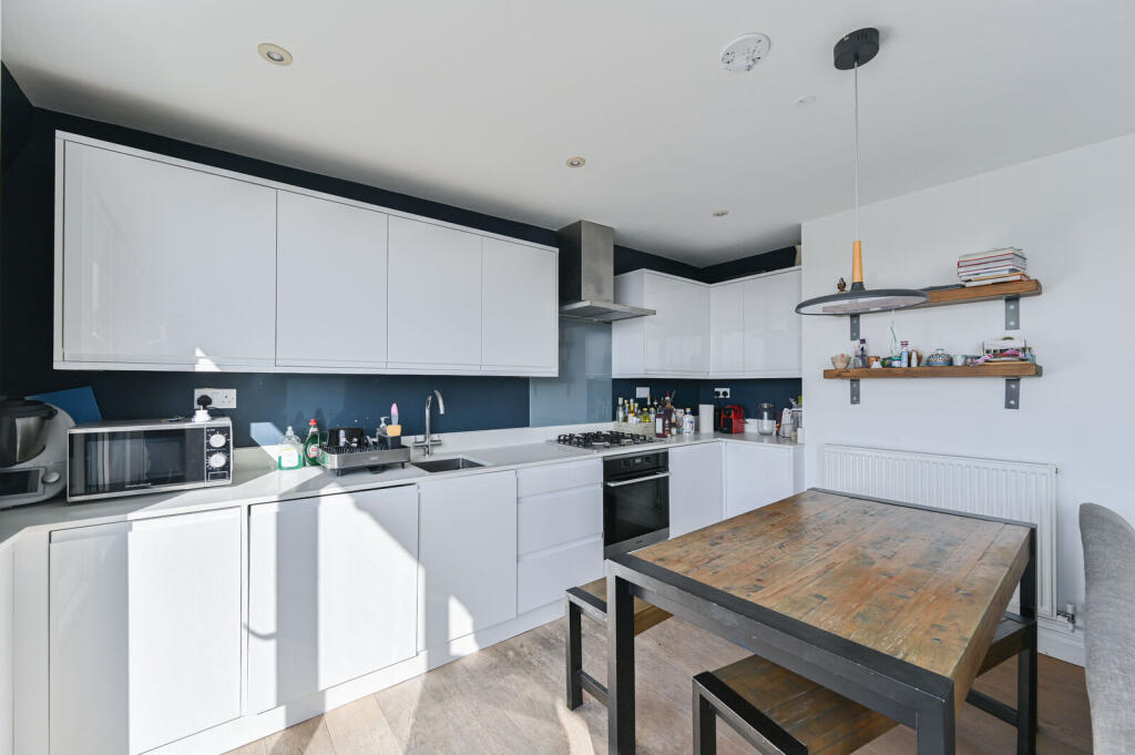 Apartment in London - View 4