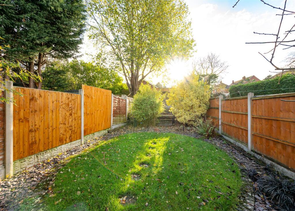 54 Bull Lane, Wombourne, Wolverhampton - View 2