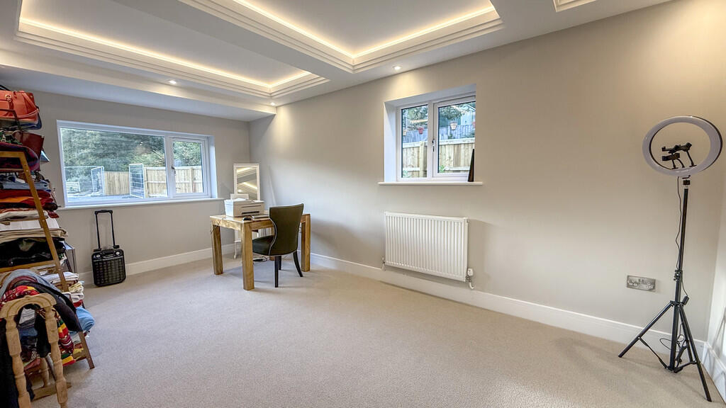 Additional image 13 of Smallbrook Lane, Warminster