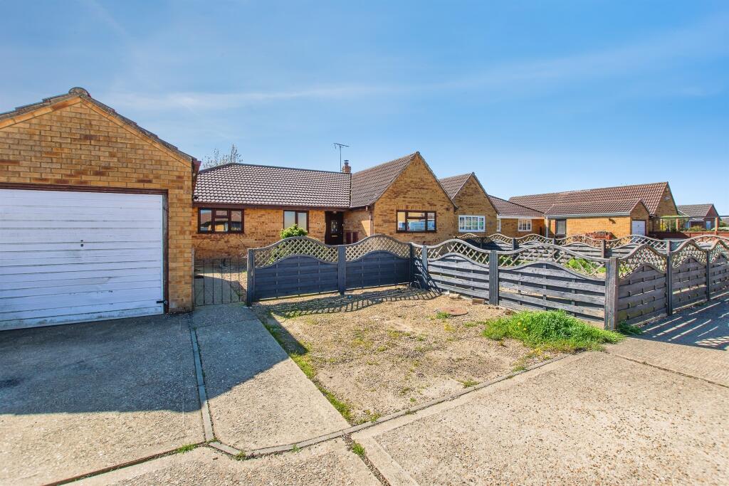 Main image of property: Longdon Close, Sutton Bridge, Spalding