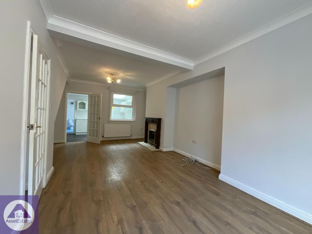 House in Six Bells, Abertillery - View 4
