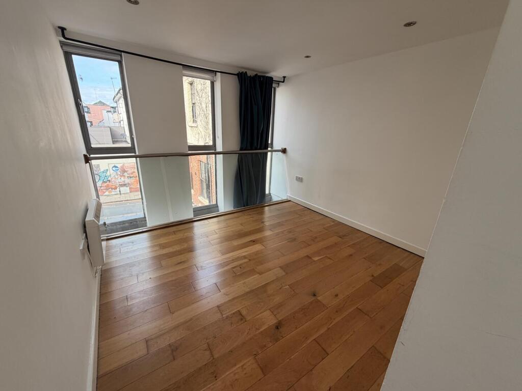 Apartment in Brighton, Round Hill - View 4