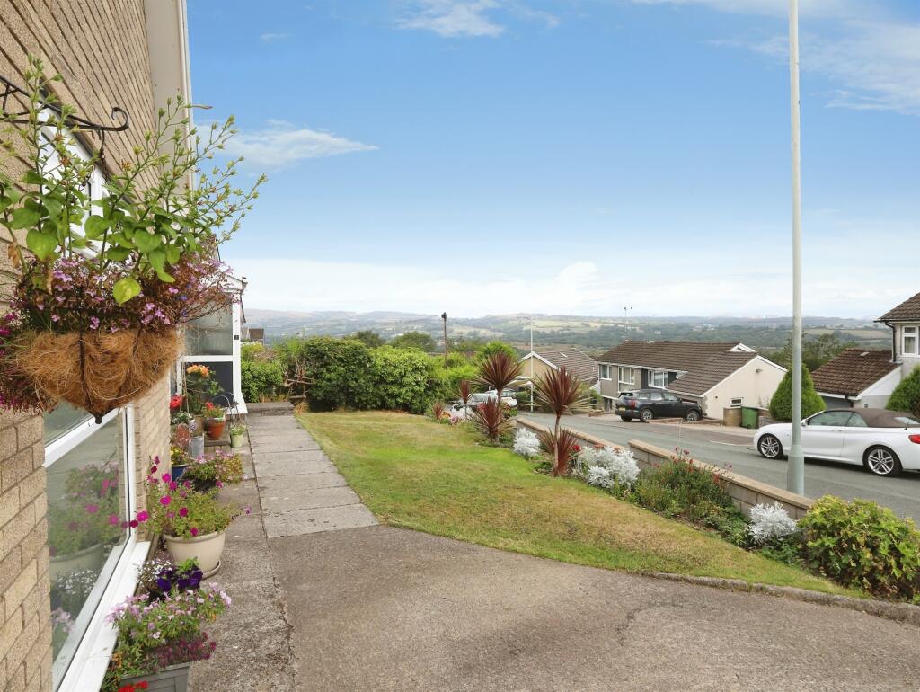 House in Llantrisant - View 4
