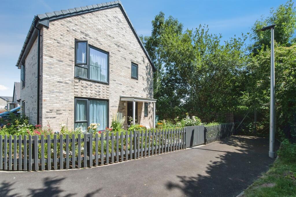 Main image of property: Hornbeam Road, Exeter
