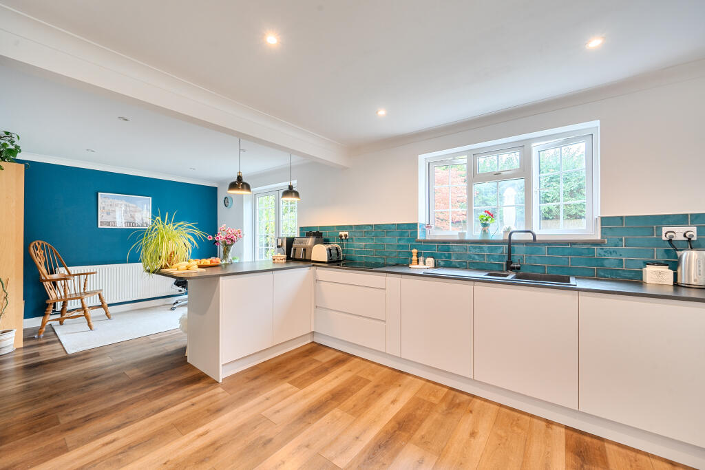 House in Swindon - View 3
