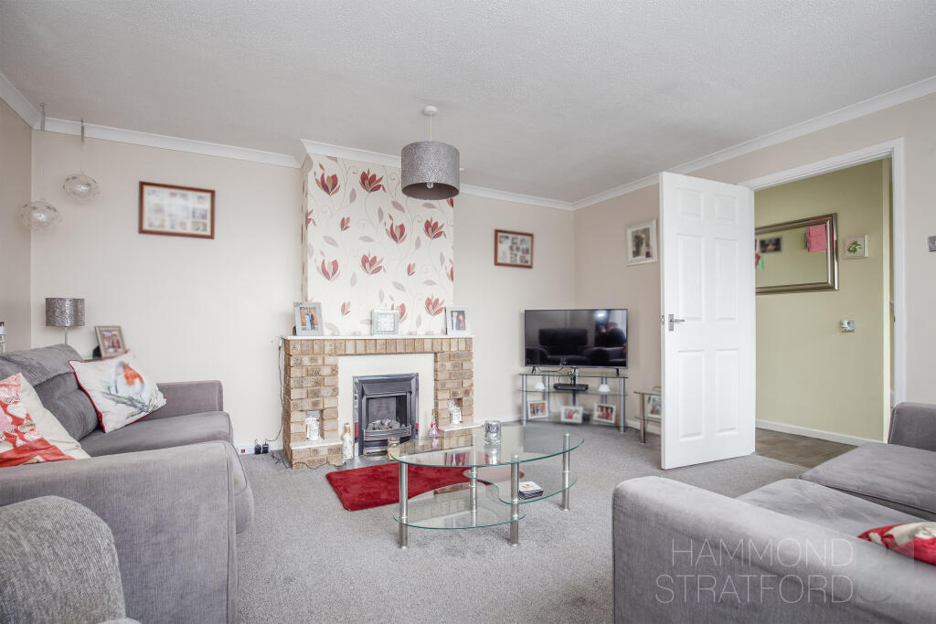 Halford Road, Attleborough photo 4
