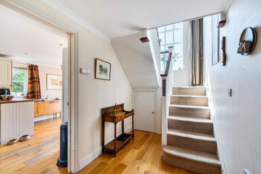 House in Bath - More