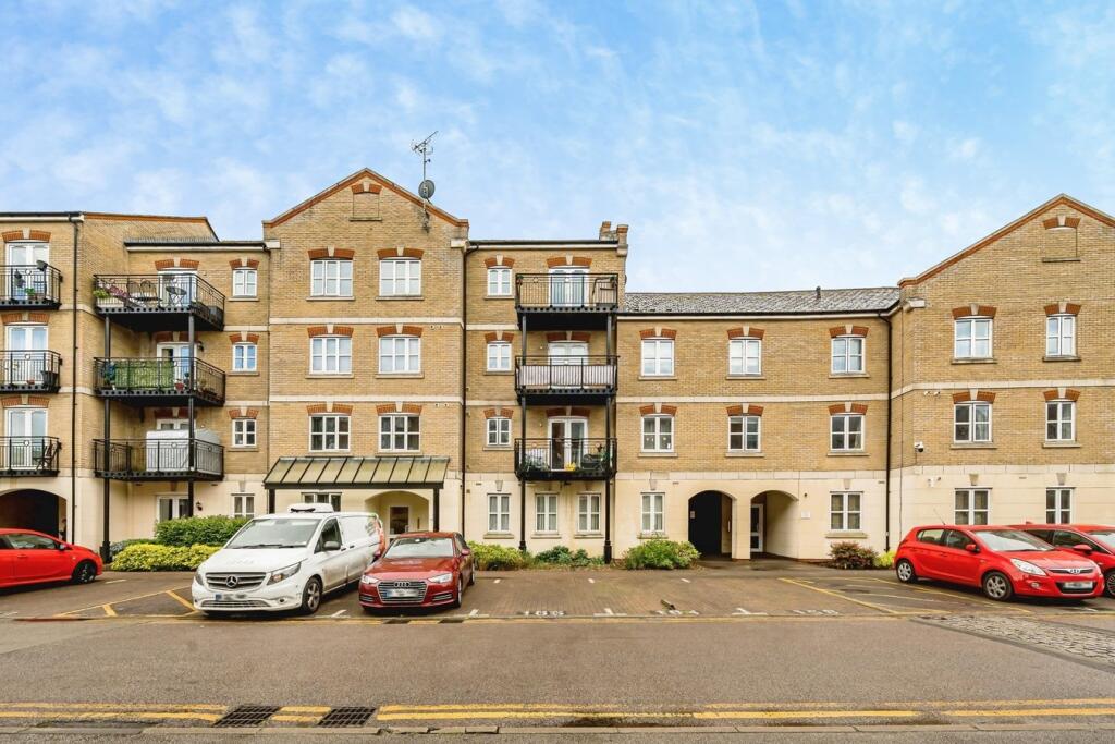 Main image of property: Coxhill Way, Aylesbury, HP21
