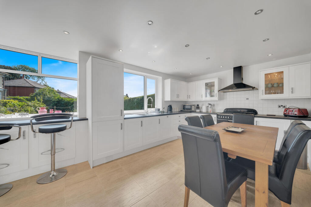 House in Burnley, Harle Syke, Haggate - View 4