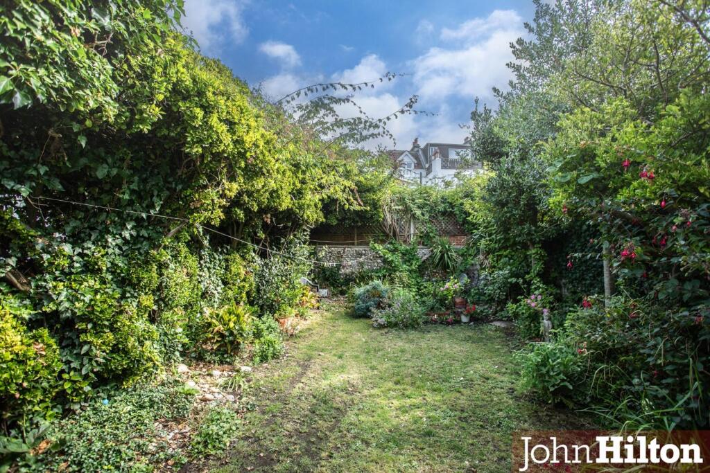 Belle Vue Gardens, Brighton photo 3