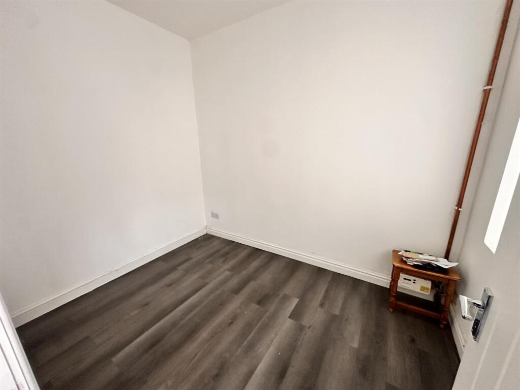 Additional image 3 of Laundry Road, Smethwick