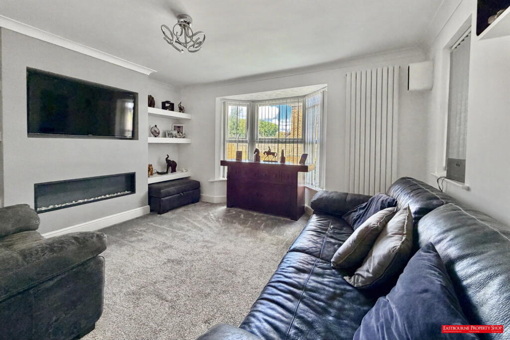 House in Eastbourne, East Sussex - View 4