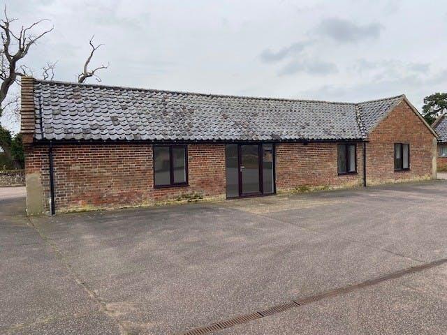 Hall Farm Extra Pics 3.jpg