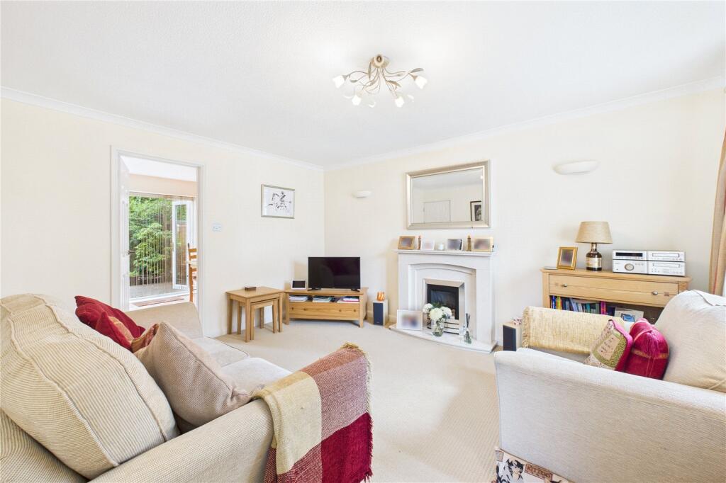 House in Basingstoke and Deane, Chineham - View 3