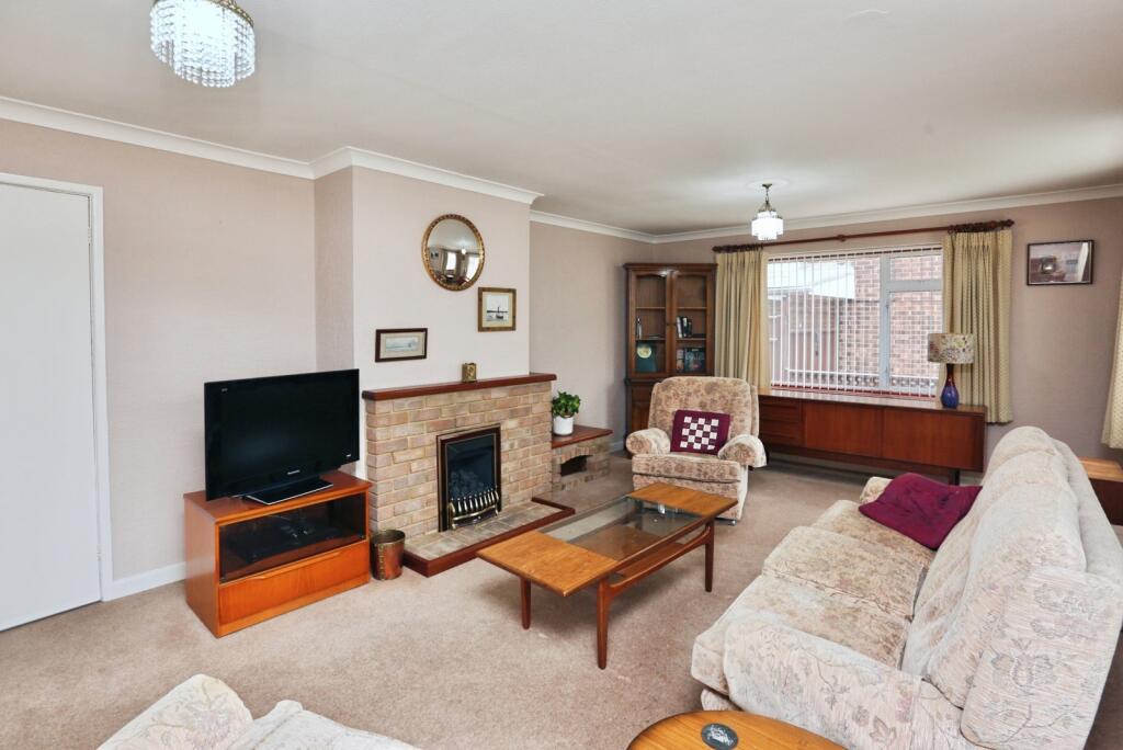 House in Southampton, Locks Heath - View 4