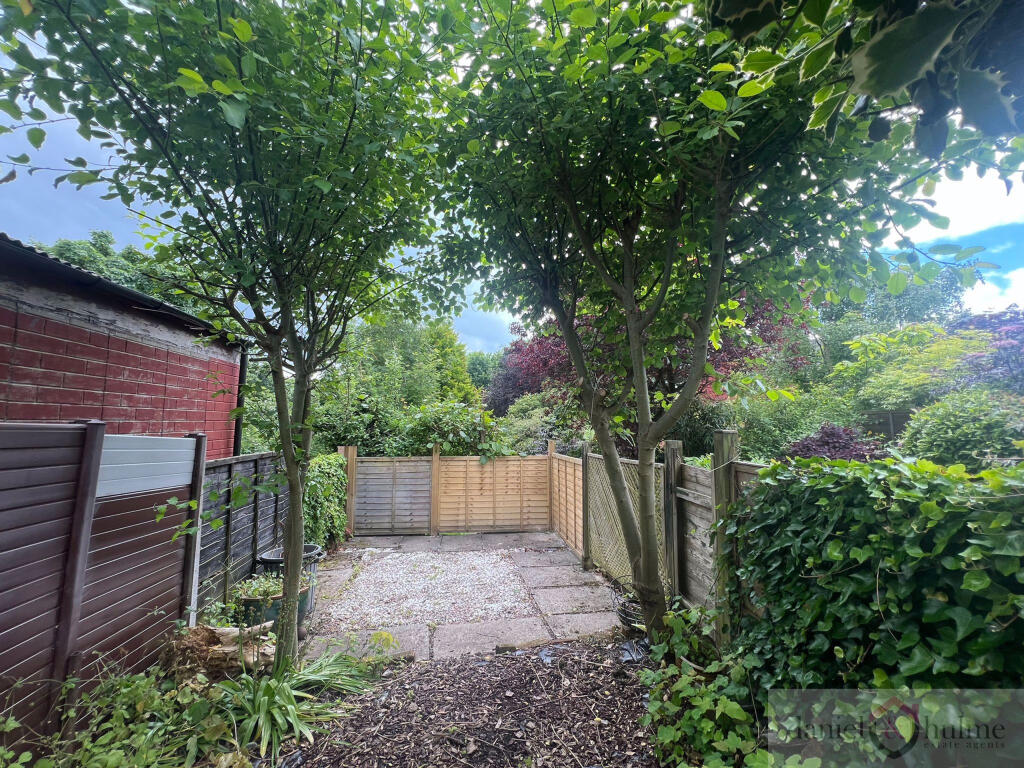 House in Stoke-on-Trent - View 5