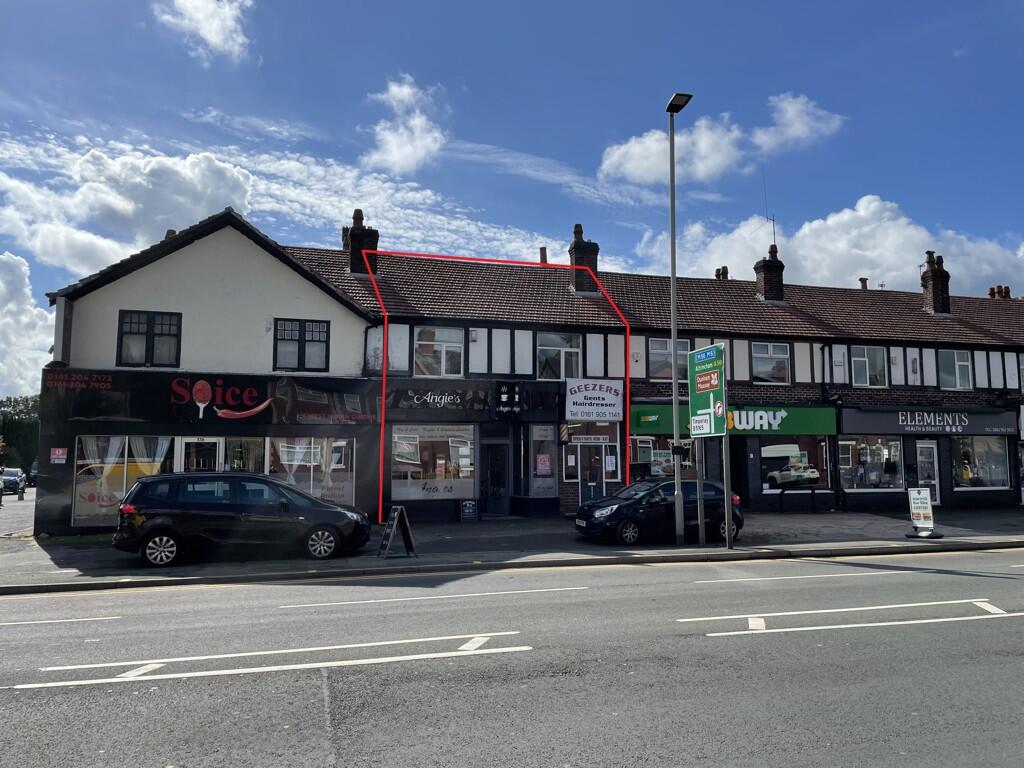 Main image of property: 334 Manchester Road, Timperley, Altrincham, Cheshire, WA14 5NH