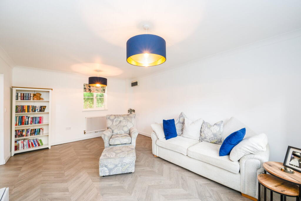 House in Preston - View 5