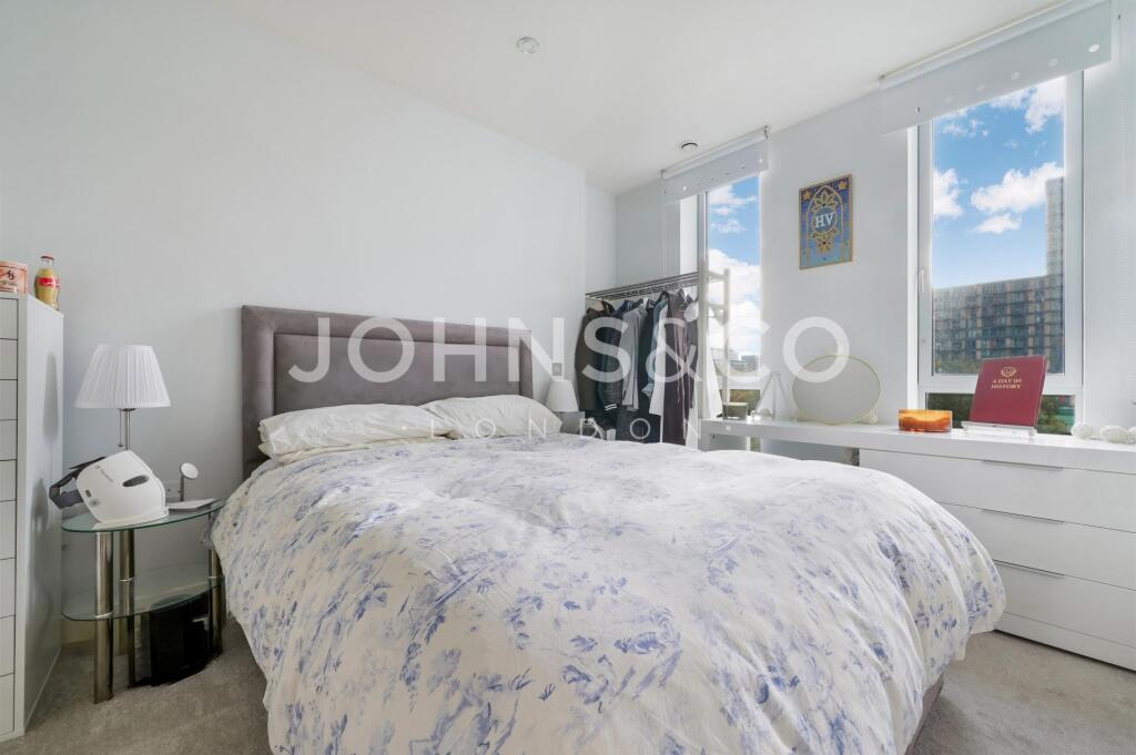 Apartment in London - View 5
