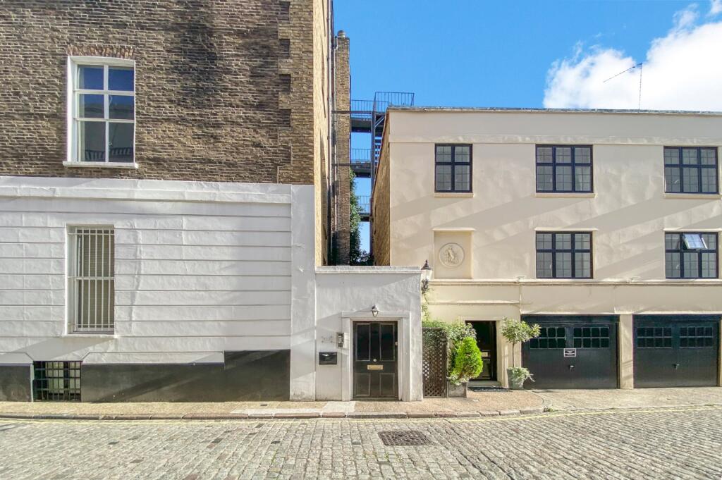 Main image of property: Gloucester Place, W1U