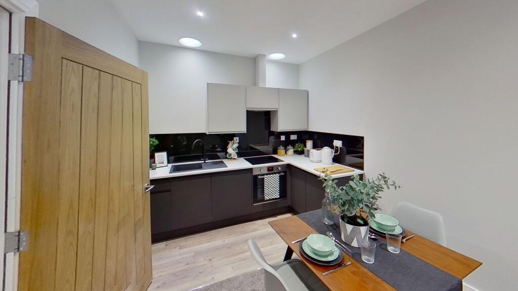 Apartment in Nottingham - View 5
